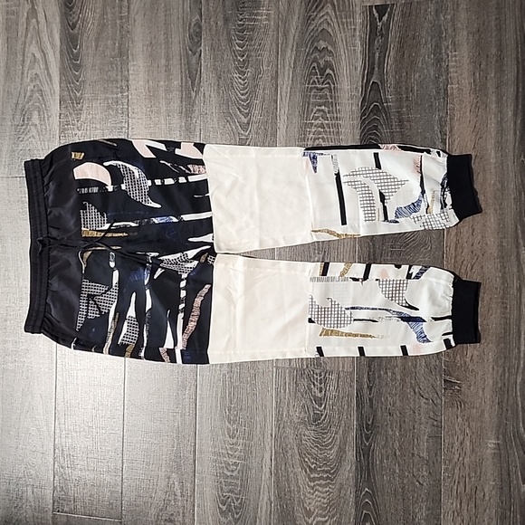 ❄️ Tibi SILK Joggers ❄️ - Picture 1 of 4